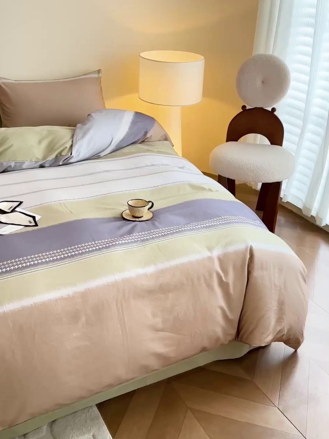 91家纺网 家纺一手货源 找家纺 捌月 2025新款A类数码印花北欧风全棉加厚磨毛四件套直播新品 吉赛尔