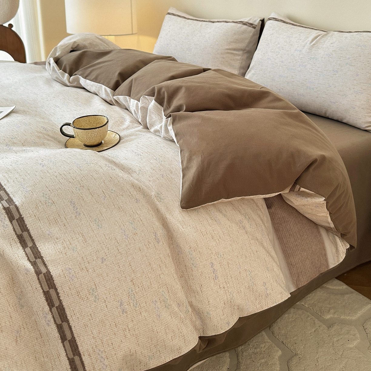 91家纺网 家纺一手货源 找家纺 捌月 2025新款A类数码印花北欧风全棉加厚磨毛四件套直播新品 卡米诺