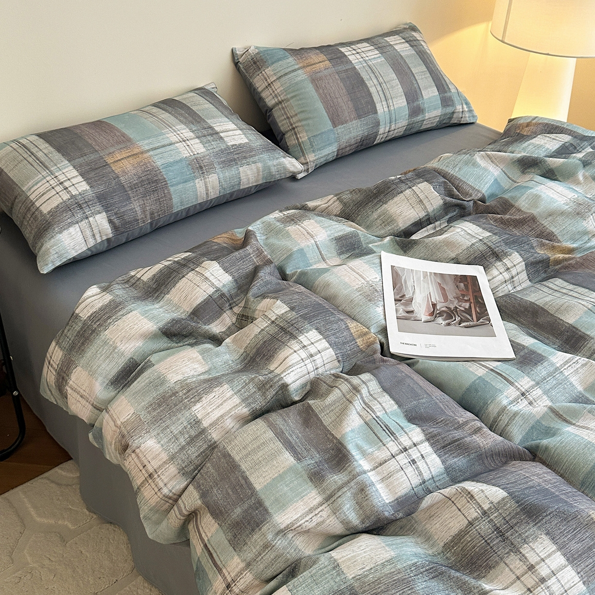 91家纺网 家纺一手货源 找家纺 捌月 2025新款A类数码印花北欧风全棉加厚磨毛四件套直播新品 蓝蒂斯