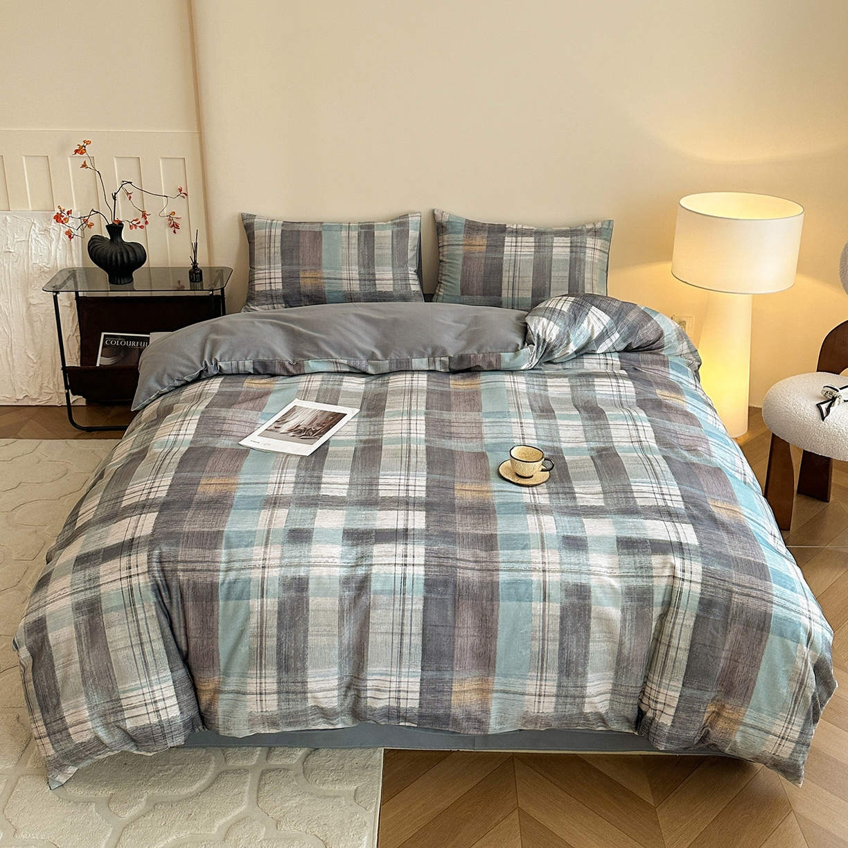 91家纺网 家纺一手货源 找家纺 捌月 2025新款A类数码印花北欧风全棉加厚磨毛四件套直播新品 蓝蒂斯