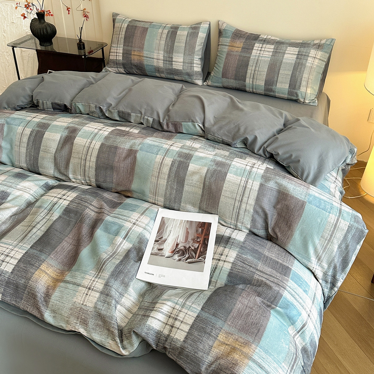 91家纺网 家纺一手货源 找家纺 捌月 2025新款A类数码印花北欧风全棉加厚磨毛四件套直播新品 蓝蒂斯