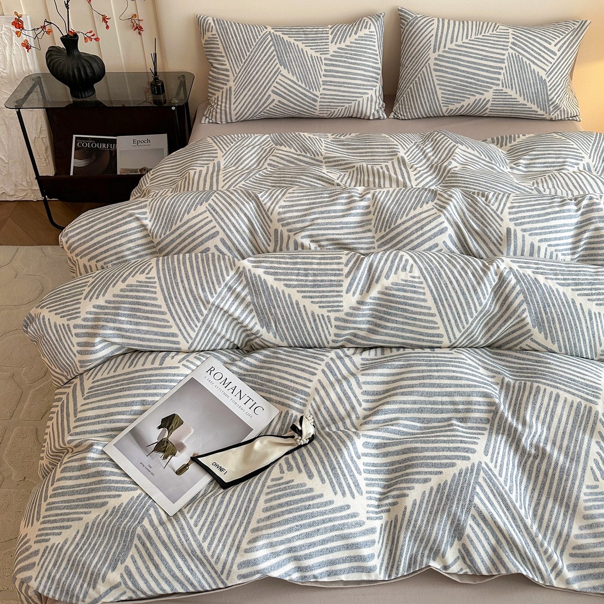 91家纺网 家纺一手货源 找家纺 捌月 2025新款A类数码印花北欧风全棉加厚磨毛四件套直播新品 纳纹