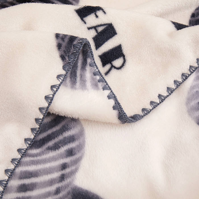 91家纺网 家纺一手货源 找家纺 （总）楼兰公主 2025新款潮牌三角针贝壳绣盖毯毛毯系列