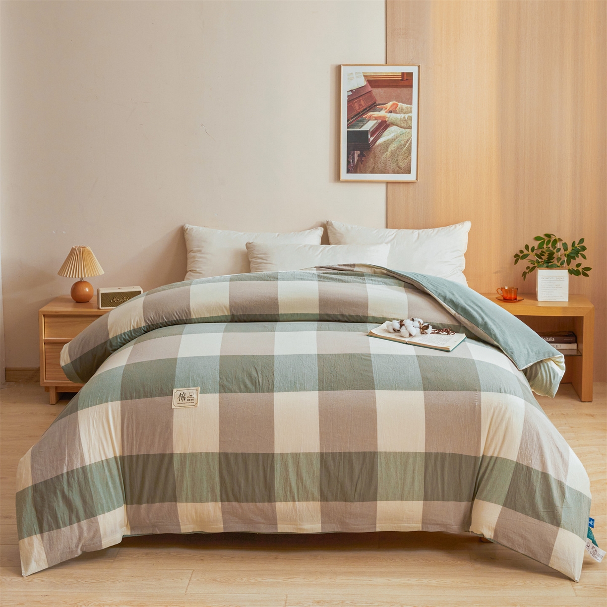 91家纺网 家纺一手货源 找家纺 梵蒂莎 2025新款可拆卸棉花被（场景1） 浅绿格影