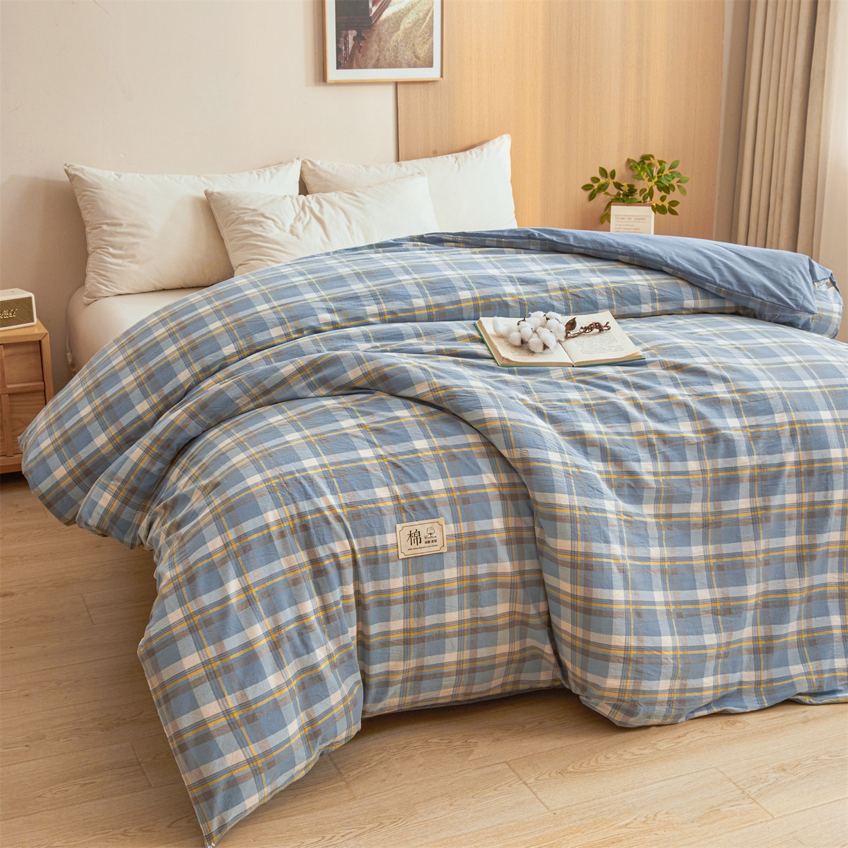 91家纺网 家纺一手货源 找家纺 梵蒂莎 2025新款可拆卸棉花被（场景1） 素格晴蓝