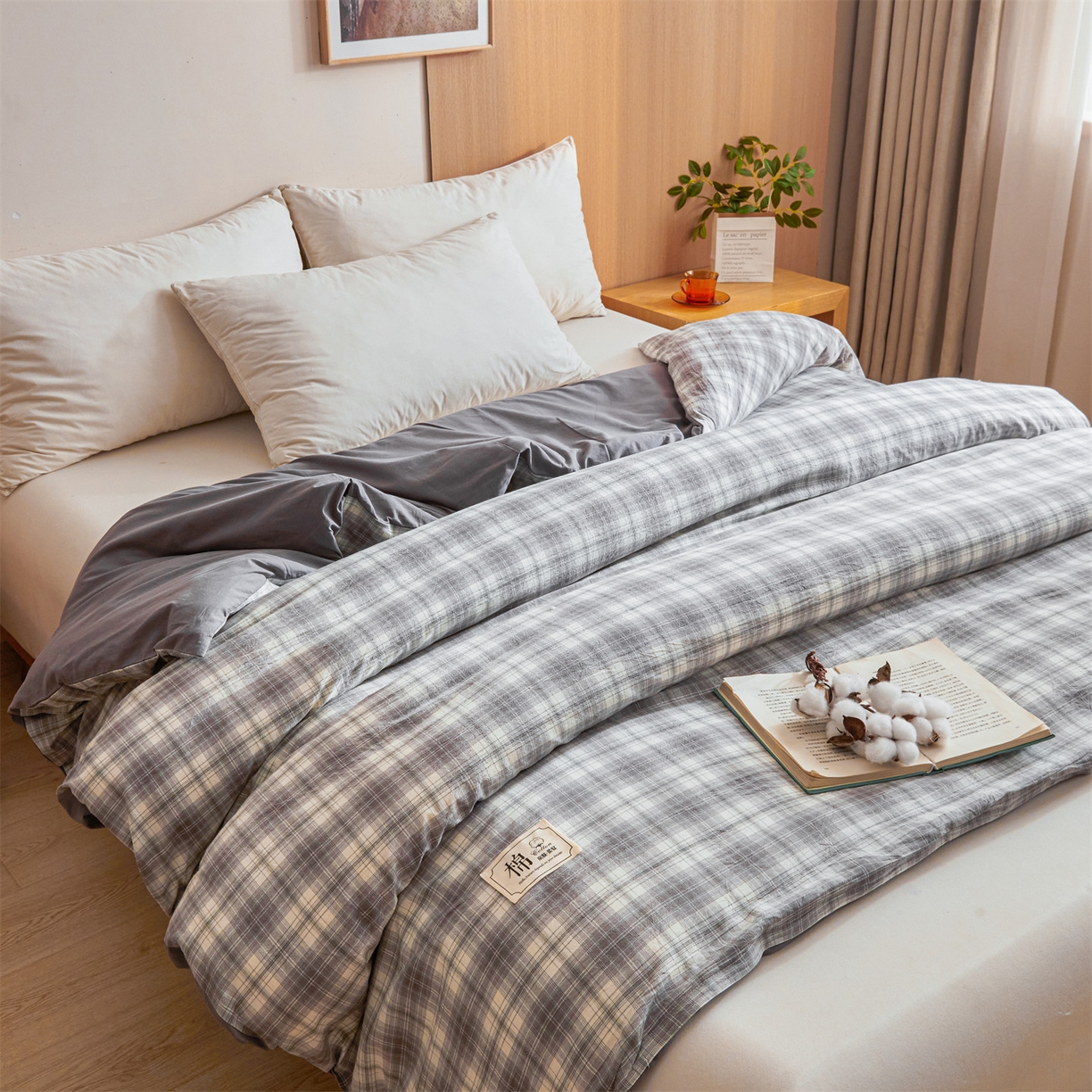 91家纺网 家纺一手货源 找家纺 梵蒂莎 2025新款可拆卸棉花被（场景1） 素格灰调