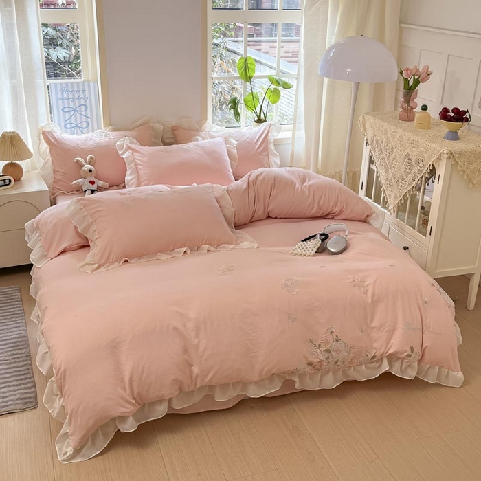 91家纺网 家纺一手货源 找家纺 AB家纺2025新款 水洗棉绣花四件套 依兰梦 微微粉