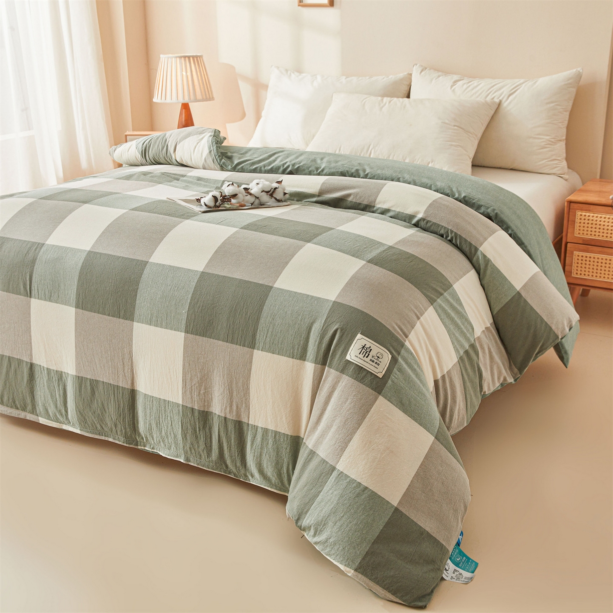91家纺网 家纺一手货源 找家纺 梵蒂莎 2025新款可拆卸棉花被（场景2） 绿大格