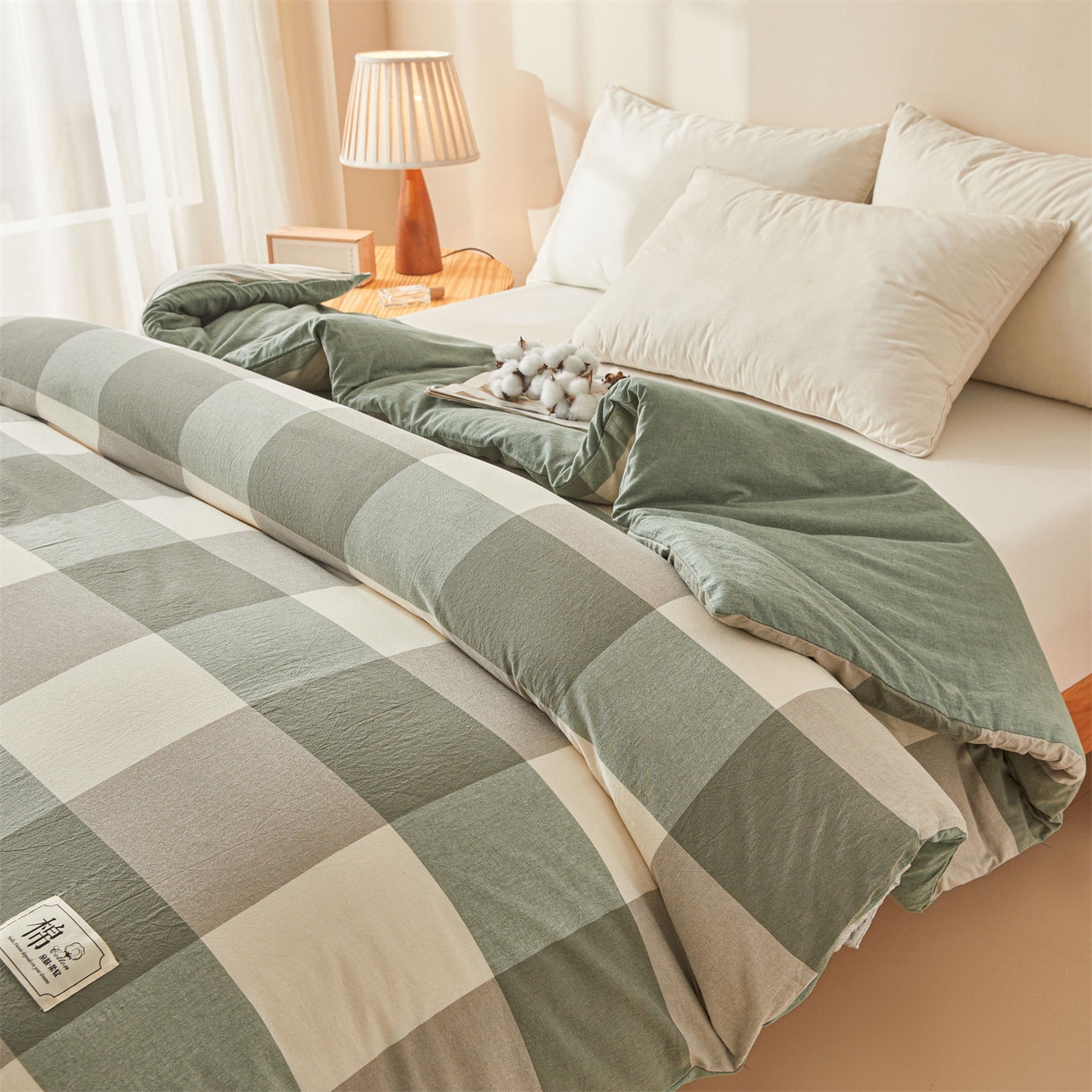 91家纺网 家纺一手货源 找家纺 梵蒂莎 2025新款可拆卸棉花被（场景2） 绿大格