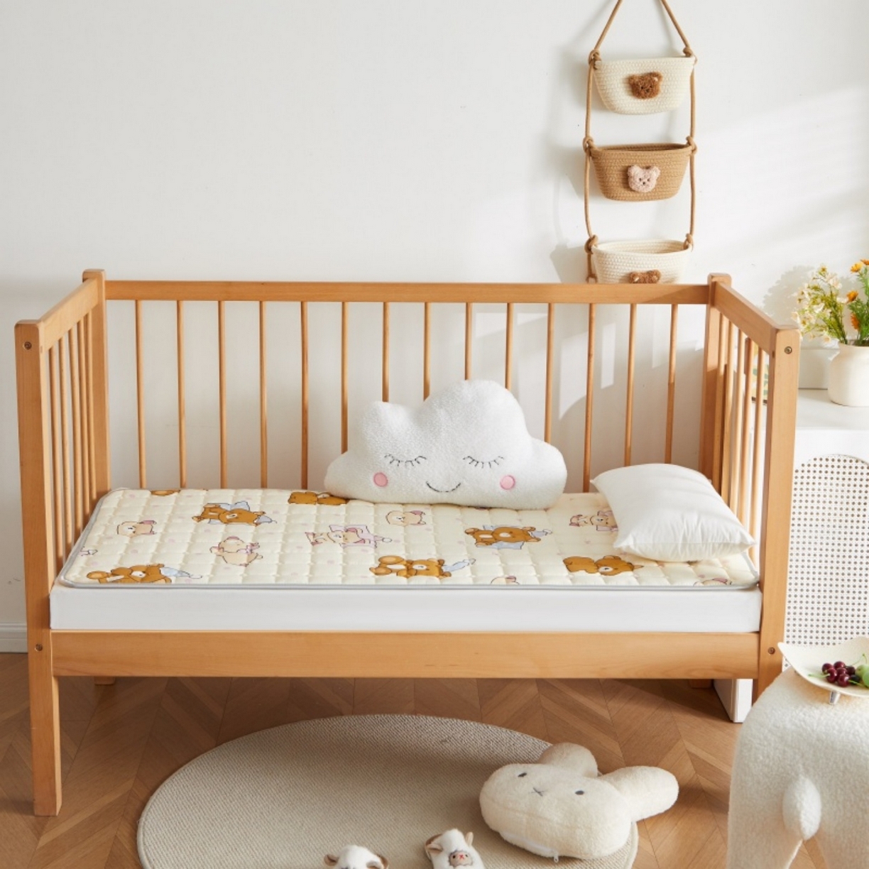 91家纺网 家纺一手货源 找家纺 奇丝雅 2025新款A类全棉棉花婴儿薄床垫幼儿园床褥子儿童专用小宝宝拼接四季通用午睡垫被午托入学 棉花填充-熊熊枕边语-全棉款