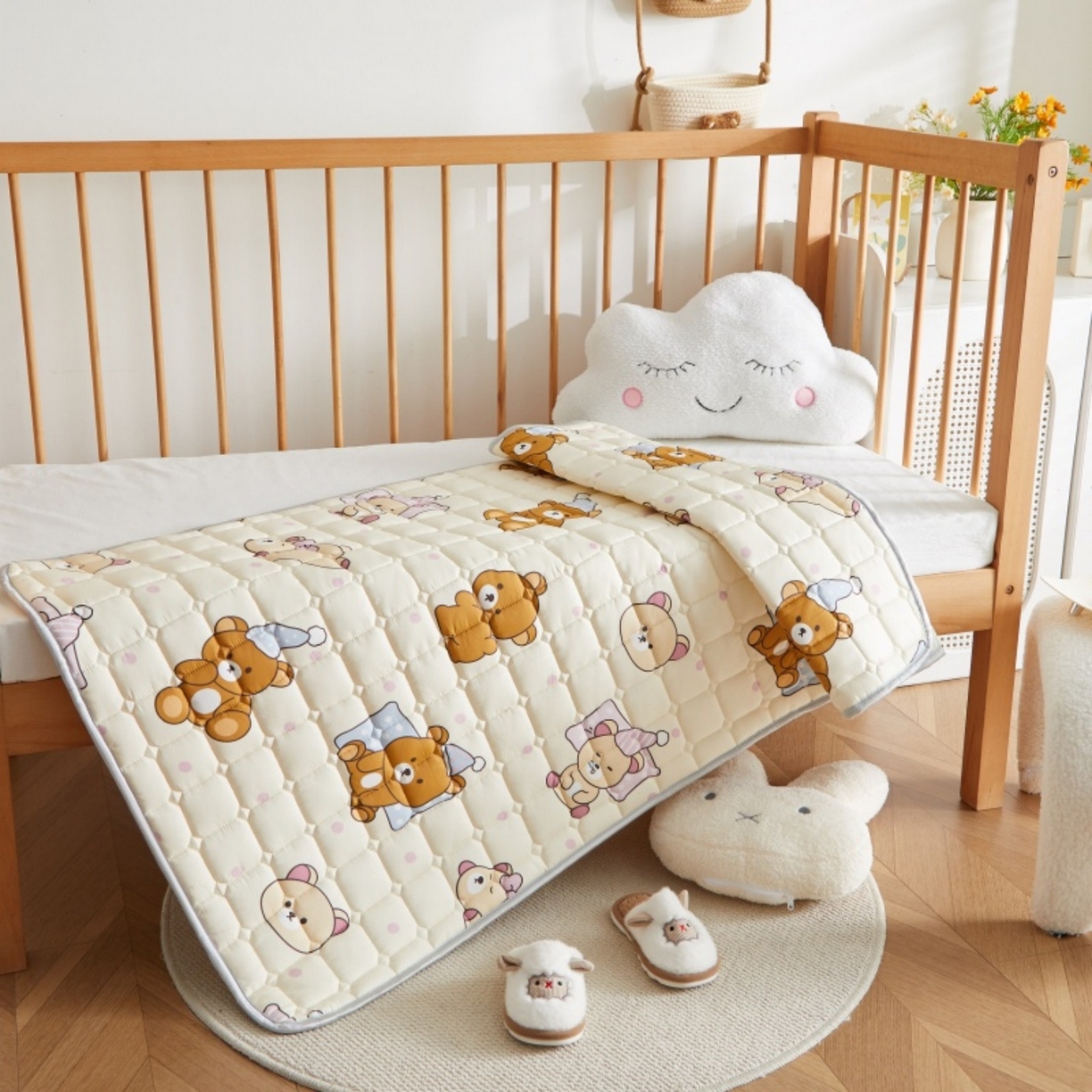 91家纺网 家纺一手货源 找家纺 奇丝雅 2025新款A类全棉棉花婴儿薄床垫幼儿园床褥子儿童专用小宝宝拼接四季通用午睡垫被午托入学 棉花填充-熊熊枕边语-全棉款