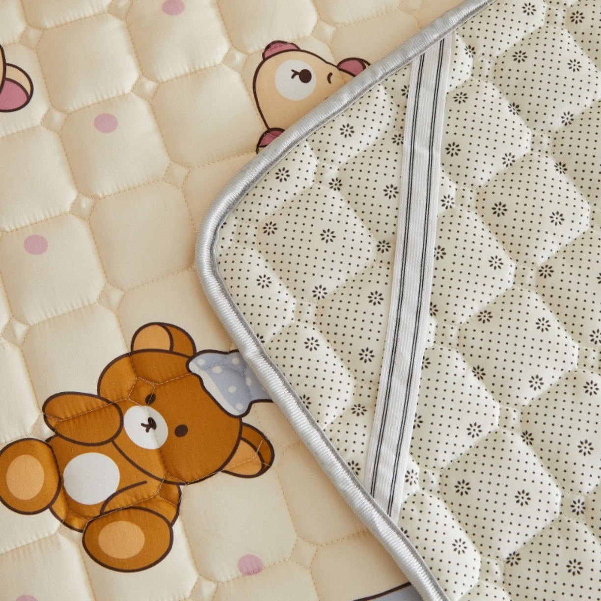 91家纺网 家纺一手货源 找家纺 奇丝雅 2025新款A类全棉棉花婴儿薄床垫幼儿园床褥子儿童专用小宝宝拼接四季通用午睡垫被午托入学 棉花填充-熊熊枕边语-全棉款