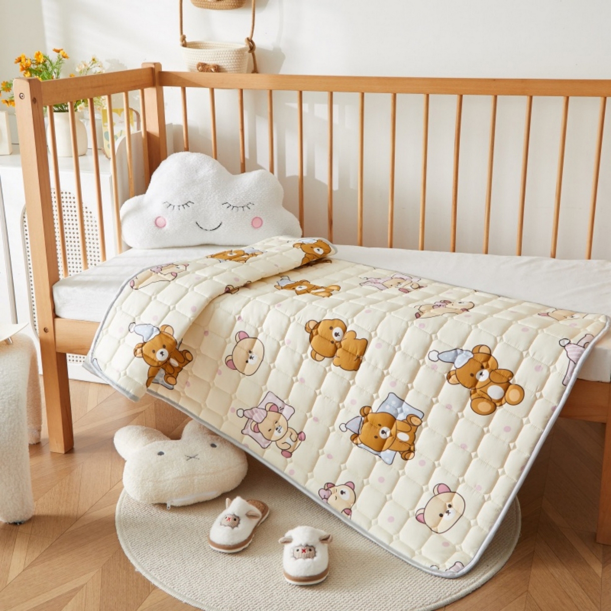91家纺网 家纺一手货源 找家纺 奇丝雅 2025新款A类全棉棉花婴儿薄床垫幼儿园床褥子儿童专用小宝宝拼接四季通用午睡垫被午托入学 棉花填充-熊熊枕边语-全棉款