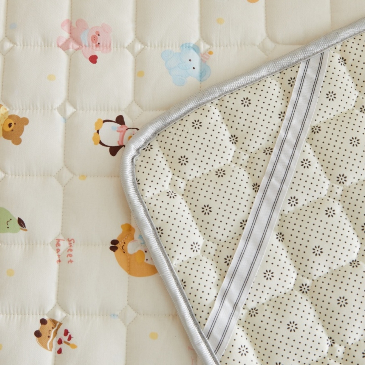 91家纺网 家纺一手货源 找家纺 奇丝雅 2025新款A类全棉棉花婴儿薄床垫幼儿园床褥子儿童专用小宝宝拼接四季通用午睡垫被午托入学 棉花填充-面包乐园-全棉款