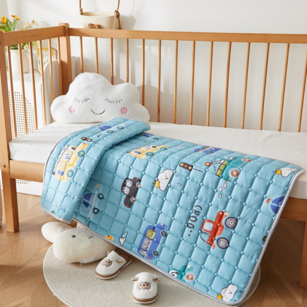 91家纺网 家纺一手货源 找家纺 奇丝雅 2025新款A类全棉棉花婴儿薄床垫幼儿园床褥子儿童专用小宝宝拼接四季通用午睡垫被午托入学 棉花填充-汽车乐园-全棉款