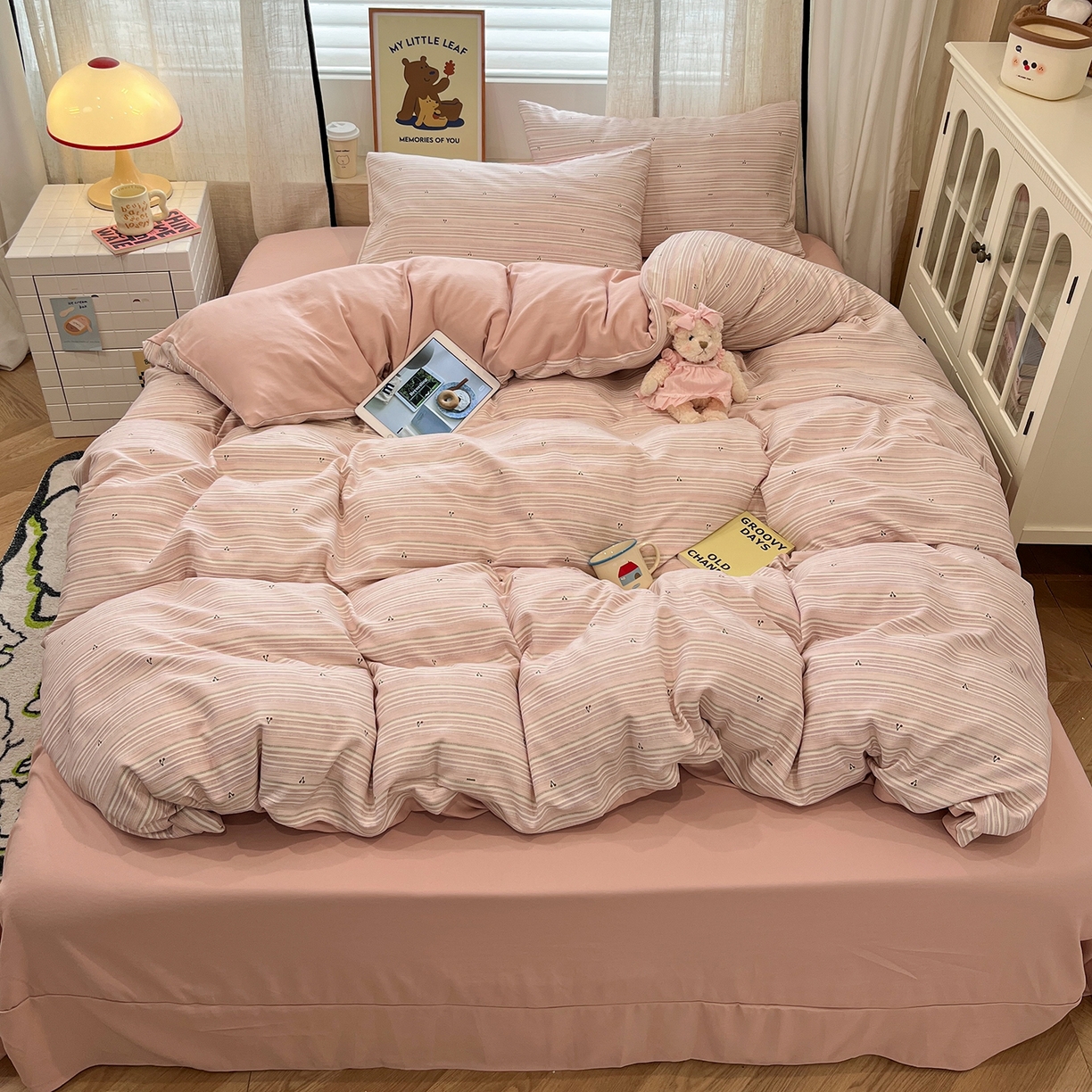 91家纺网 家纺一手货源 找家纺 （总）金梦拉家纺 2025新款A类提花人字纹小布袋款四件套