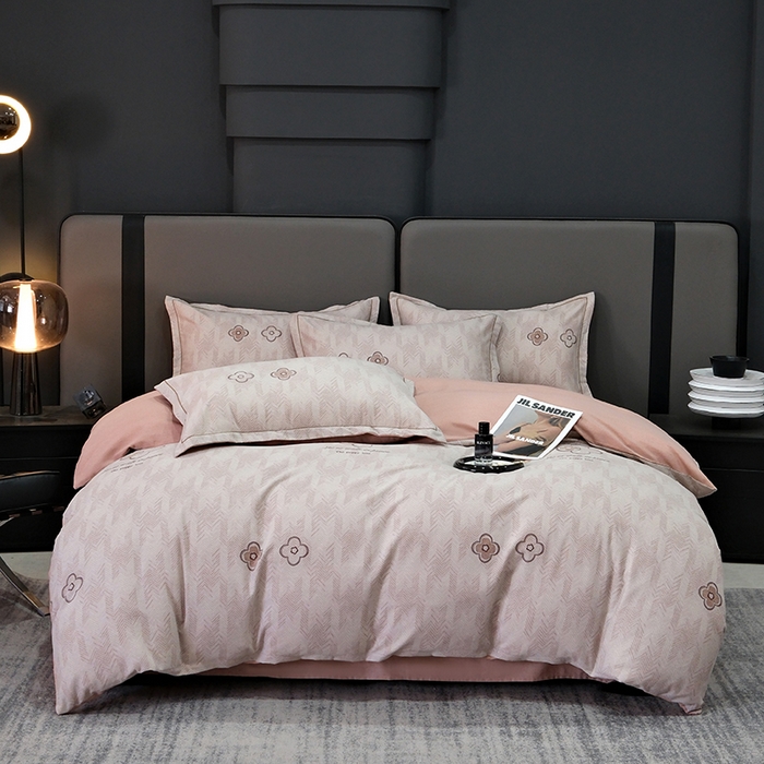 91家纺网 家纺一手货源 找家纺 遇安家纺 2025新款加厚全棉生态磨毛印花四件套 四叶草