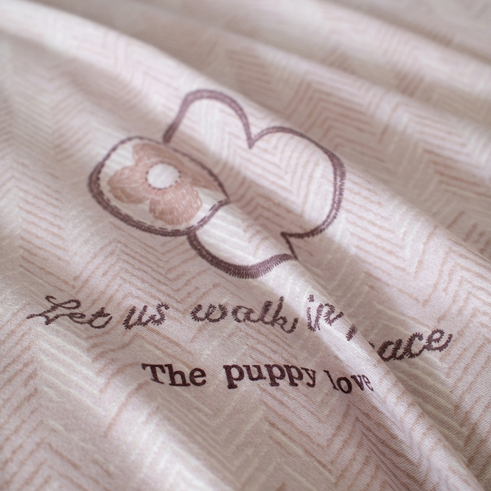 91家纺网 家纺一手货源 找家纺 遇安家纺 2025新款加厚全棉生态磨毛印花四件套 四叶草