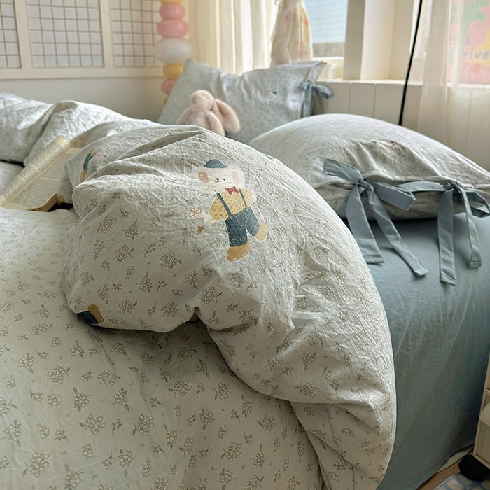 91家纺网 家纺一手货源 找家纺 （总）漫仙阁家纺 2025新款蝴蝶结绑带款四件套-卡通系列