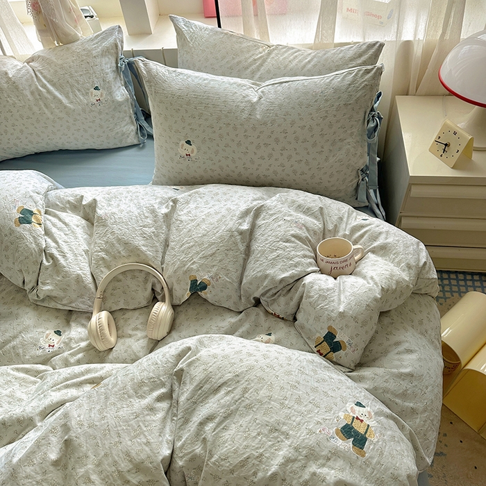 91家纺网 家纺一手货源 找家纺 漫仙阁家纺 2025新款蝴蝶结绑带款四件套-卡通系列 绅士小象-蓝