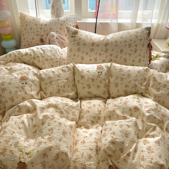 91家纺网 家纺一手货源 找家纺 漫仙阁家纺 2025新款蝴蝶结绑带款四件套-卡通系列 裙子小兔