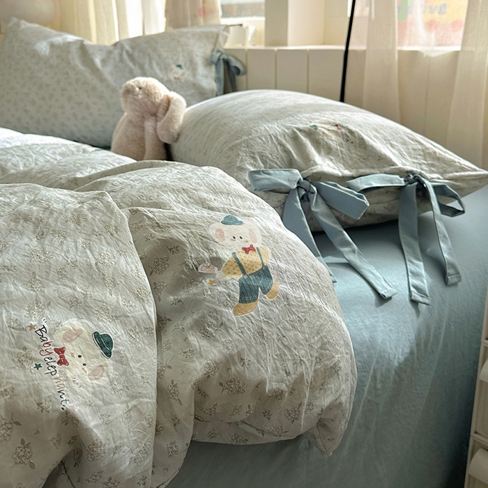 91家纺网 家纺一手货源 找家纺 漫仙阁家纺 2025新款蝴蝶结绑带款四件套-卡通系列 绅士小象-蓝