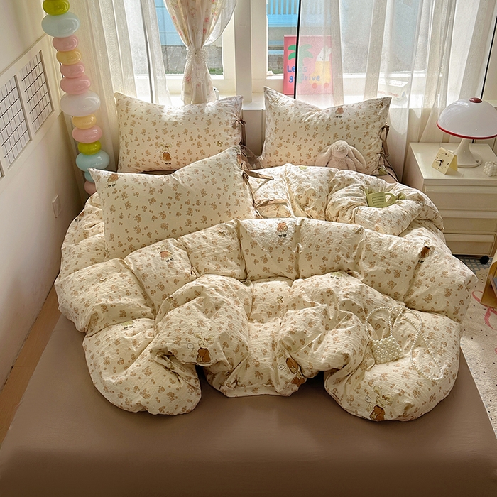 91家纺网 家纺一手货源 找家纺 漫仙阁家纺 2025新款蝴蝶结绑带款四件套-卡通系列 裙子小兔