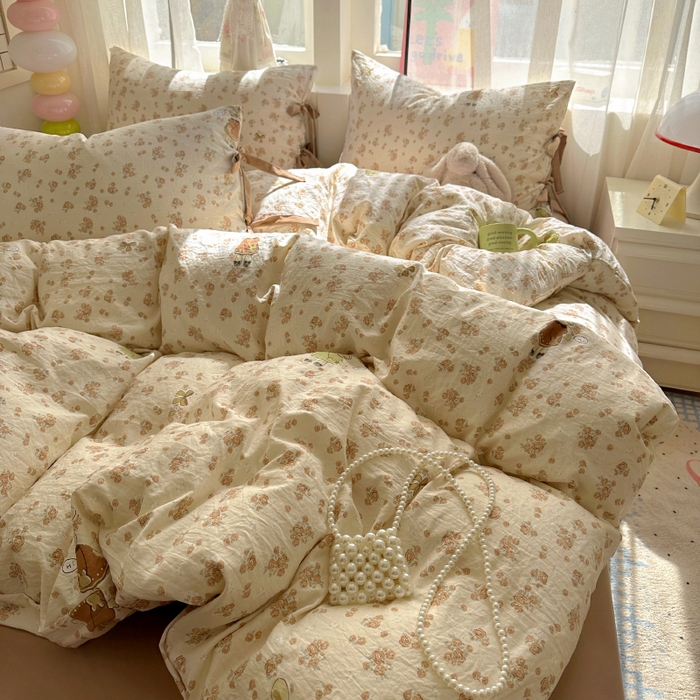 91家纺网 家纺一手货源 找家纺 漫仙阁家纺 2025新款蝴蝶结绑带款四件套-卡通系列 裙子小兔