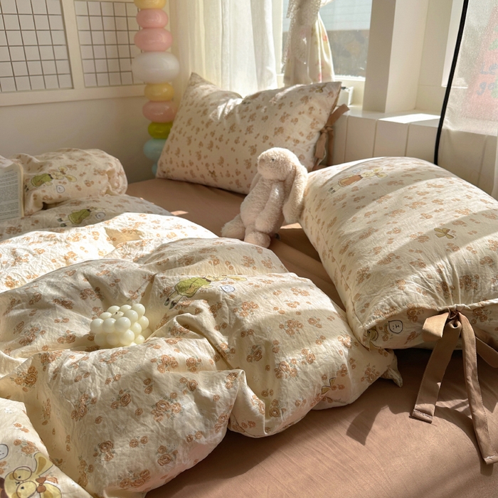 91家纺网 家纺一手货源 找家纺 漫仙阁家纺 2025新款蝴蝶结绑带款四件套-卡通系列 裙子小兔