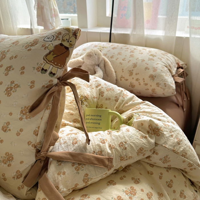 91家纺网 家纺一手货源 找家纺 漫仙阁家纺 2025新款蝴蝶结绑带款四件套-卡通系列 裙子小兔