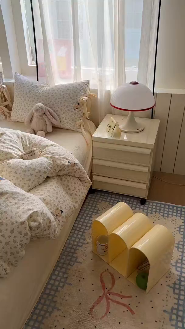 91家纺网 家纺一手货源 找家纺 漫仙阁家纺 2025新款蝴蝶结绑带款四件套-卡通系列 绅士小象-米黄