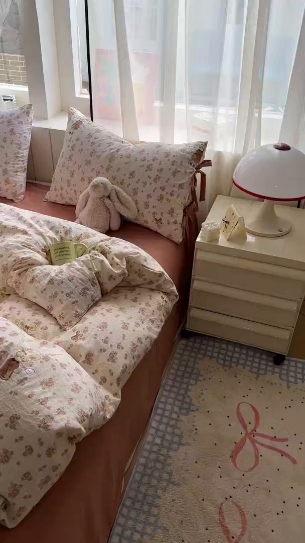 91家纺网 家纺一手货源 找家纺 漫仙阁家纺 2025新款蝴蝶结绑带款四件套-卡通系列 裙子小兔