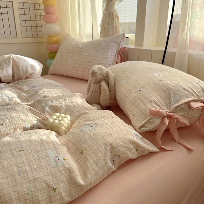 91家纺网 家纺一手货源 找家纺 漫仙阁家纺 2025新款蝴蝶结绑带款四件套-卡通系列 格子小狗