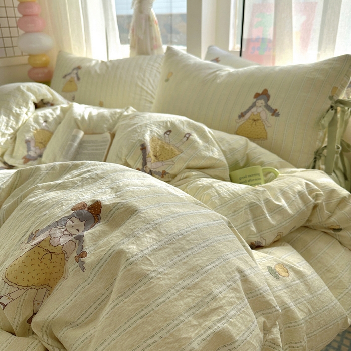 91家纺网 家纺一手货源 找家纺 漫仙阁家纺 2025新款蝴蝶结绑带款四件套-卡通系列 田园女孩