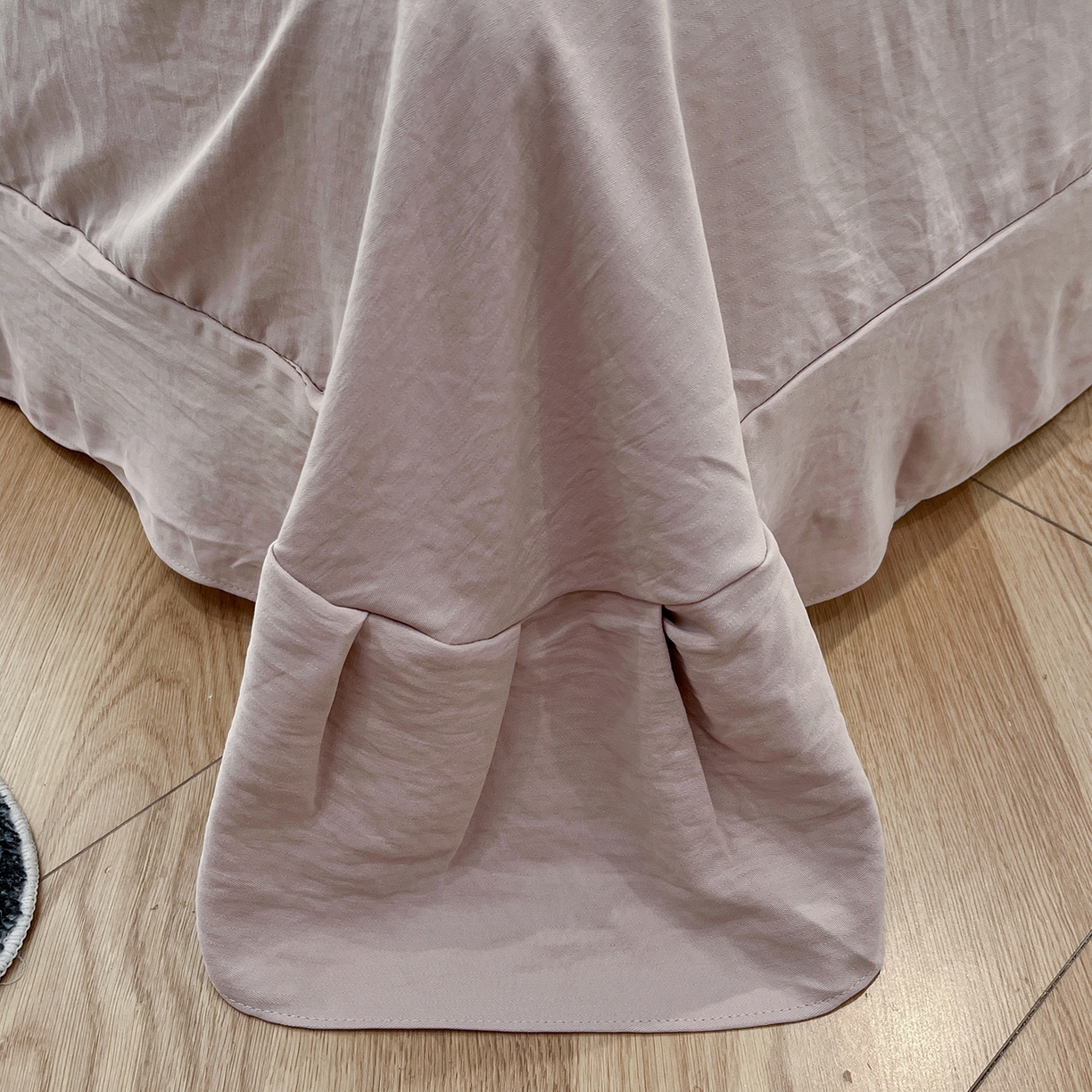 91家纺网 家纺一手货源 找家纺 金梦拉家纺 2025新款A类提花人字纹小布袋款四件套 小木马