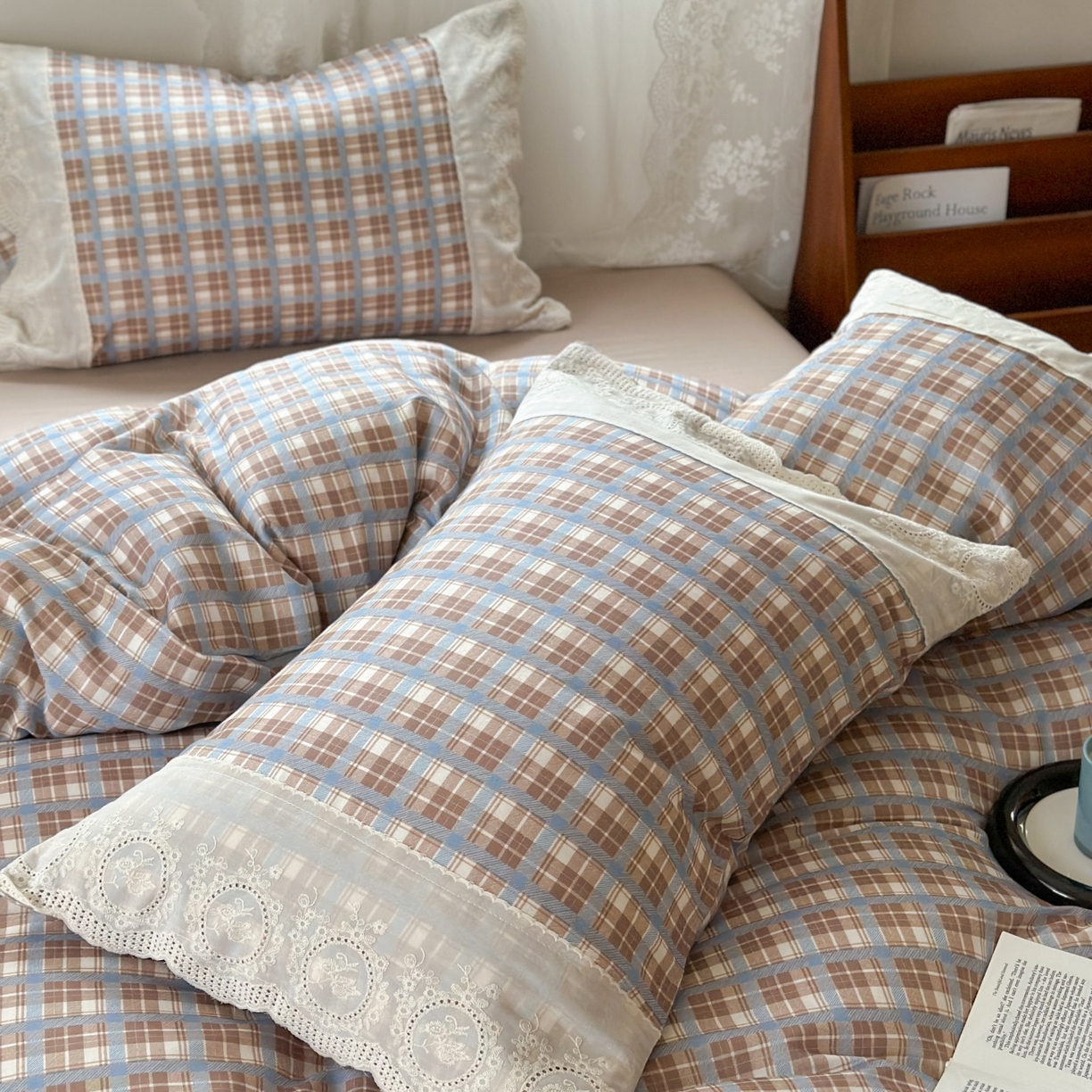 91家纺网 家纺一手货源 找家纺 觅糖家纺 2025新款A类全棉云感双层纱蕾丝花边四件套 海韵格