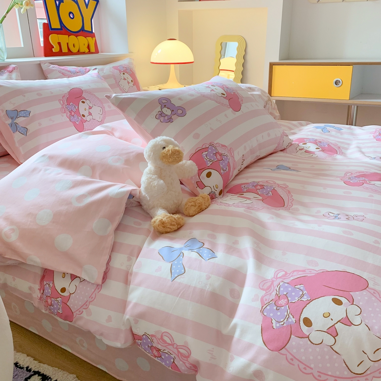 91家纺网 家纺一手货源 找家纺 （总）玉元坊 2025新款三丽鸥系列 纯棉床单全棉床裙三四件套 基础款