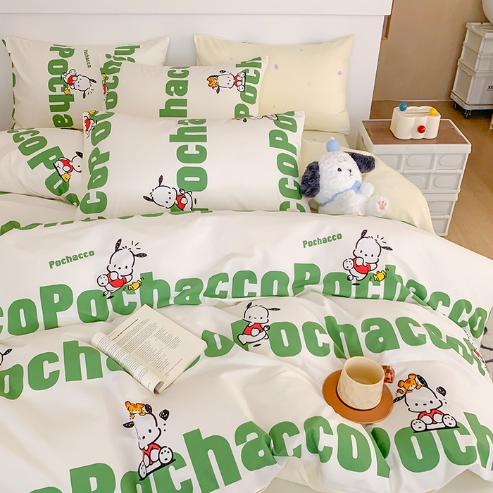 91家纺网 家纺一手货源 找家纺 玉元坊 2025新款三丽鸥系列 纯棉床单全棉床裙三四件套 基础款 字母帕恰狗【简约款】