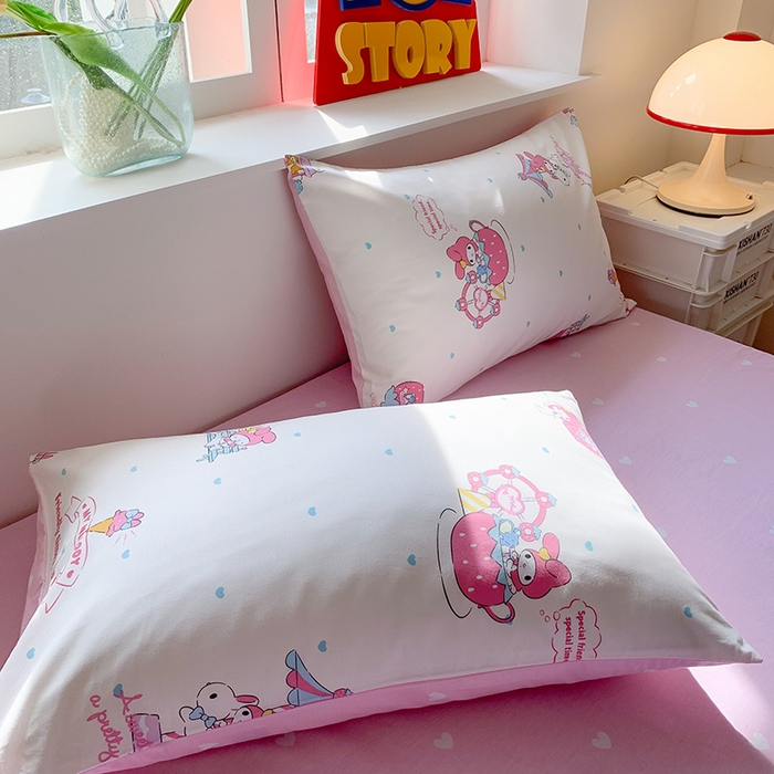 91家纺网 家纺一手货源 找家纺 玉元坊 2025新款三丽鸥系列 纯棉床单全棉床裙三四件套 基础款 开心美乐蒂【简约款】