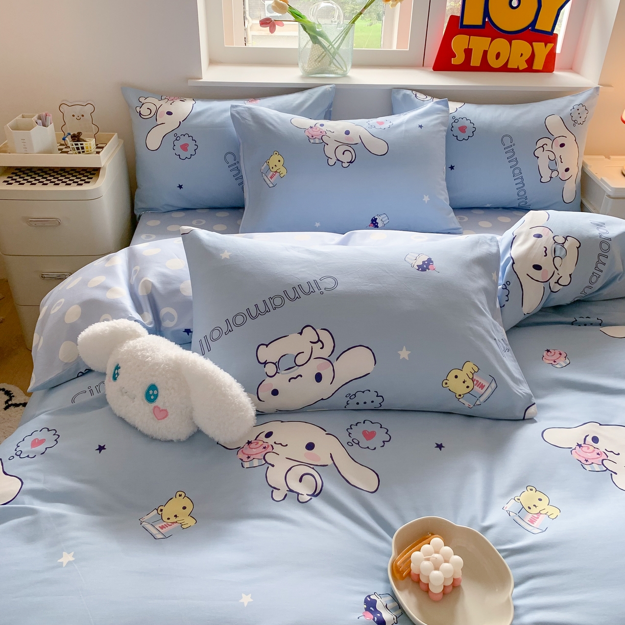 91家纺网 家纺一手货源 找家纺 玉元坊 2025新款三丽鸥系列 纯棉床单全棉床裙三四件套 基础款 甜品玉桂狗【简约款】