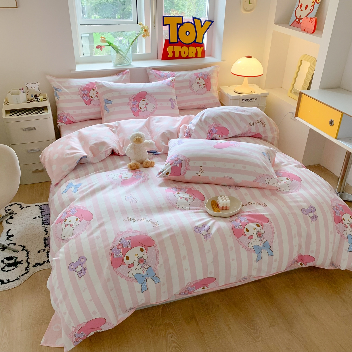 91家纺网 家纺一手货源 找家纺 玉元坊 2025新款三丽鸥系列 纯棉床单全棉床裙三四件套 基础款 甜甜美乐蒂【简约款】