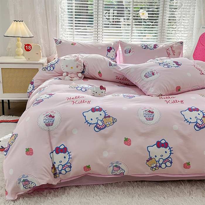 91家纺网 家纺一手货源 找家纺 玉元坊 2025新款三丽鸥系列 纯棉床单全棉床裙三四件套 基础款 KT和熊粉-基础款