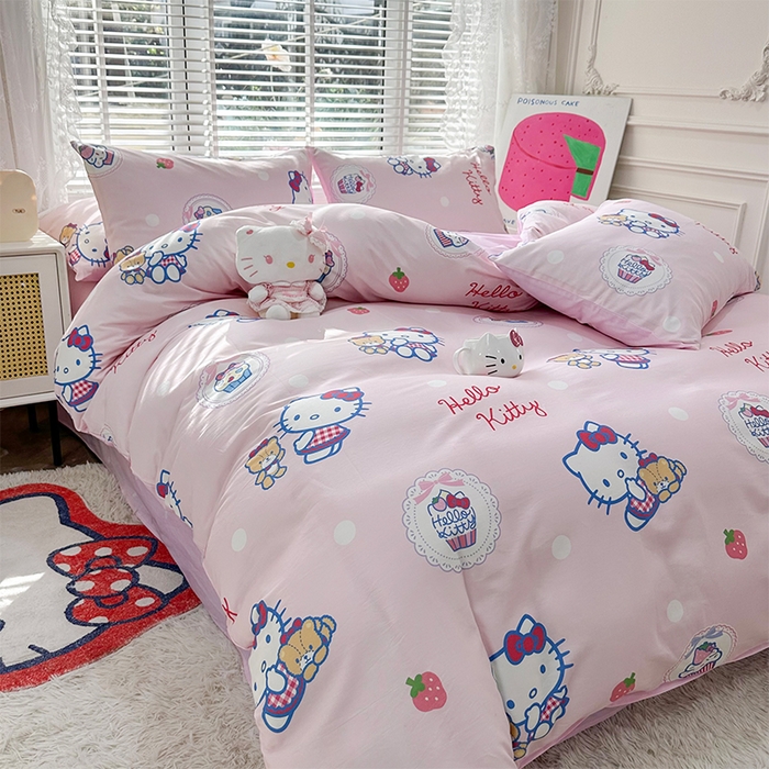 91家纺网 家纺一手货源 找家纺 玉元坊 2025新款三丽鸥系列 纯棉床单全棉床裙三四件套 基础款 KT和熊粉-基础款