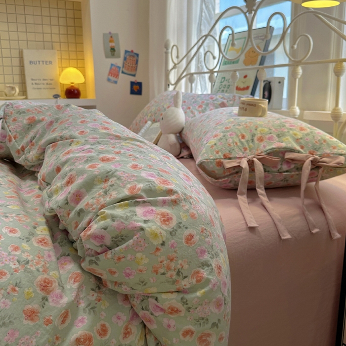 91家纺网 家纺一手货源 找家纺 （总）漫仙阁家纺2025新款蝴蝶结绑带款四件套-碎花系列