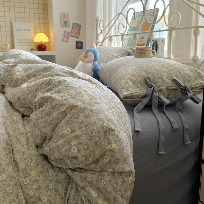 91家纺网 家纺一手货源 找家纺 （总）漫仙阁家纺2025新款蝴蝶结绑带款四件套-碎花系列