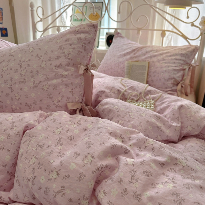 91家纺网 家纺一手货源 找家纺 （总）漫仙阁家纺2025新款蝴蝶结绑带款四件套-碎花系列