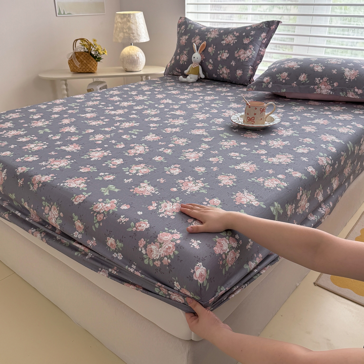 91家纺网 家纺一手货源 找家纺 壹贝家纺 2025新款A类印花全棉床笠 繁花