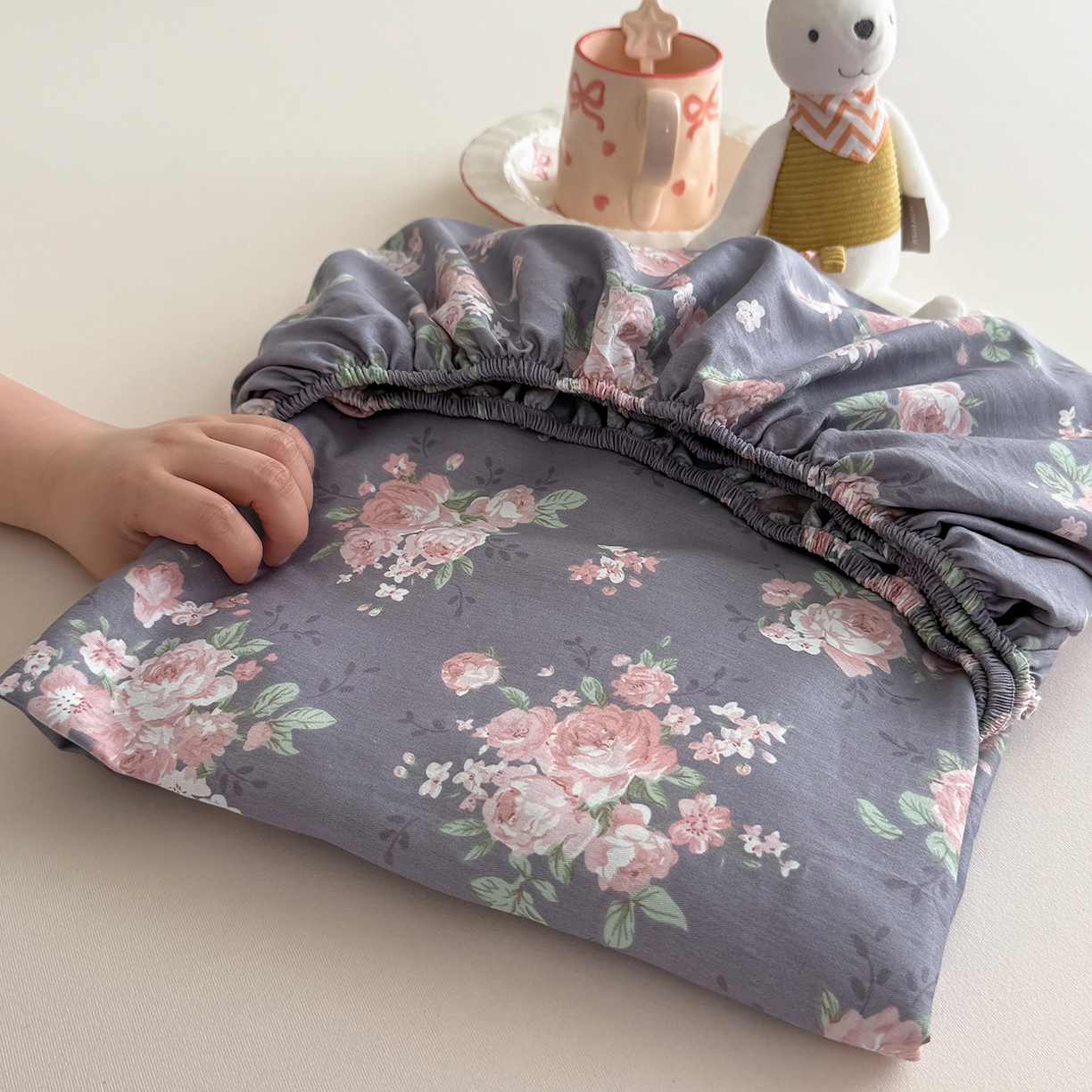 91家纺网 家纺一手货源 找家纺 壹贝家纺 2025新款A类印花全棉床笠 繁花