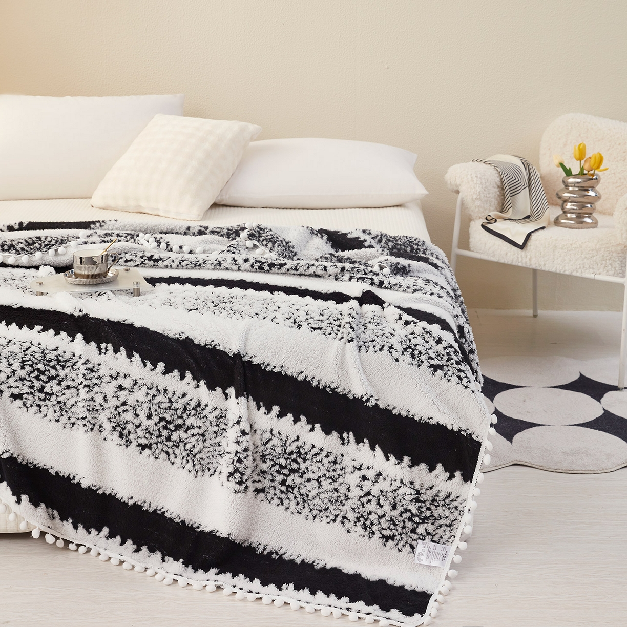 91家纺网 家纺一手货源 找家纺 莱家富 2026新款跨境专供外贸出口300克重双面条纹阳离子提花毛球毛毯盖毯休闲小毯子冬季床单 雪球梦语素墨