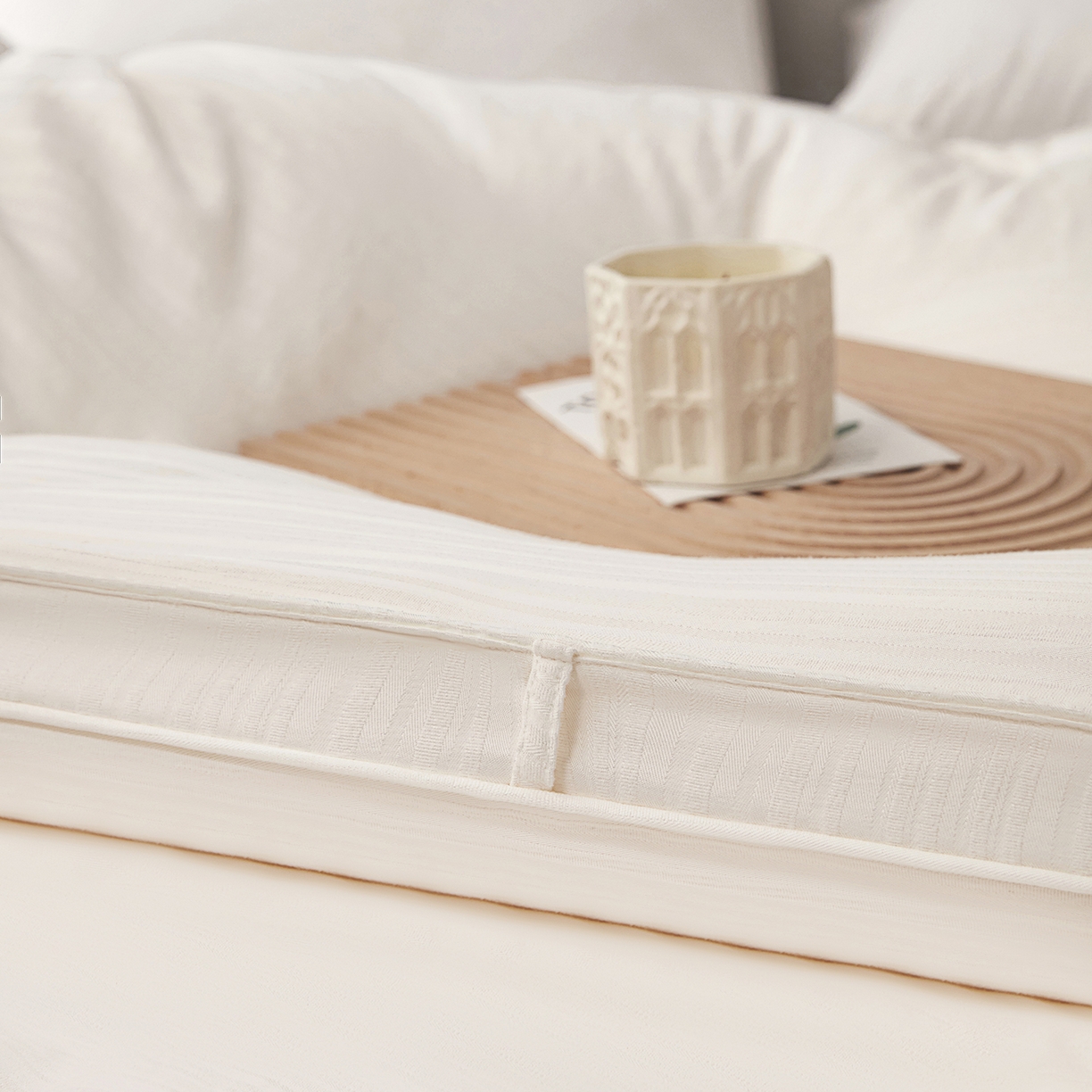 91家纺网 家纺一手货源 找家纺 恒科家纺 2025新款提花55%李官奇大豆纤维大豆被春秋被冬被被芯空调被 提花-云绒白